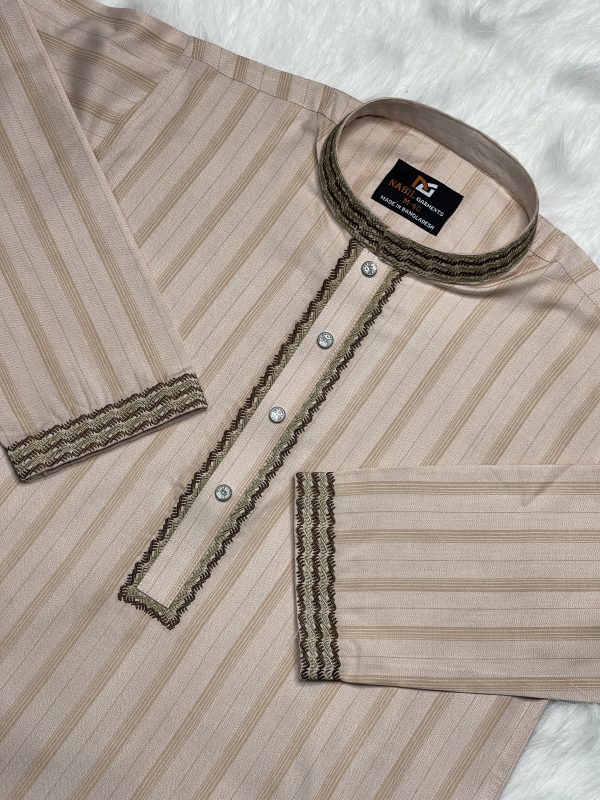 602 প্রিমিয়াম ইম্পোর্টেড কটন স্টেপ ডিজাইন পাঞ্জাবি ( Code: 602 ) - Image 1